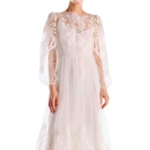 NEW WITH TAGS: Monique L'Huillier Collection White Point D'esprit Dress
